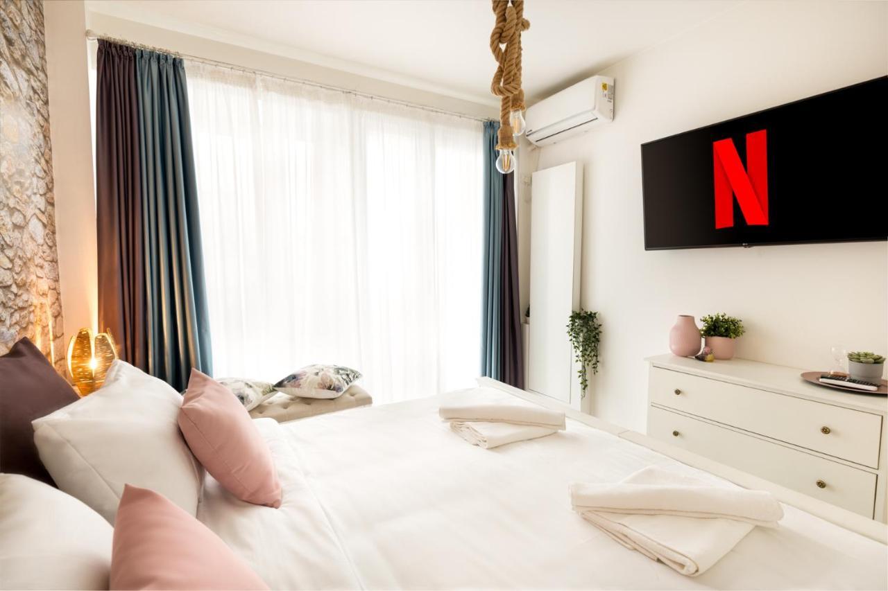 Metropole Apartments Ateneum Residence Букурещ Екстериор снимка